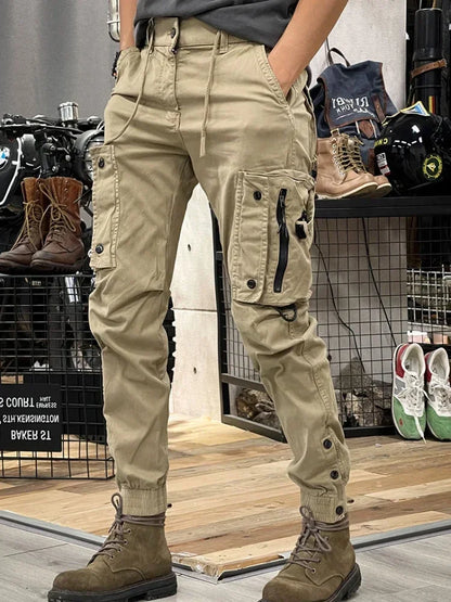 Allan – Slim Cargo-Hose mit vielen Taschen für Herren
