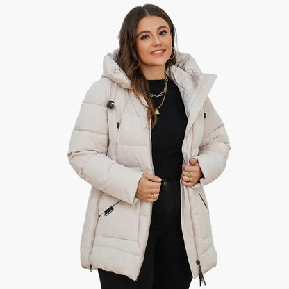 Cappotto invernale trapuntato con cappuccio da donna, stile moderno e comfort quotidiano