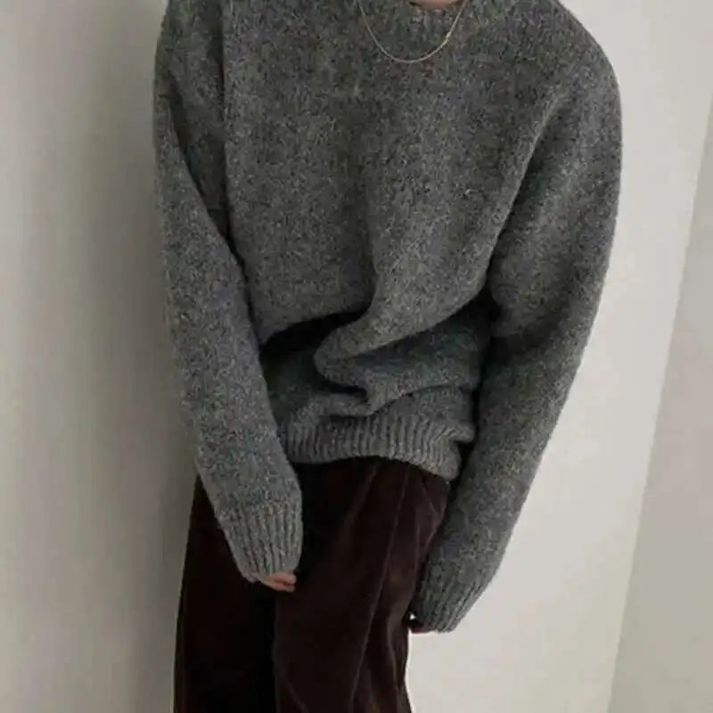 Jersey de hombre de punto gris jaspeado con cuello redondo