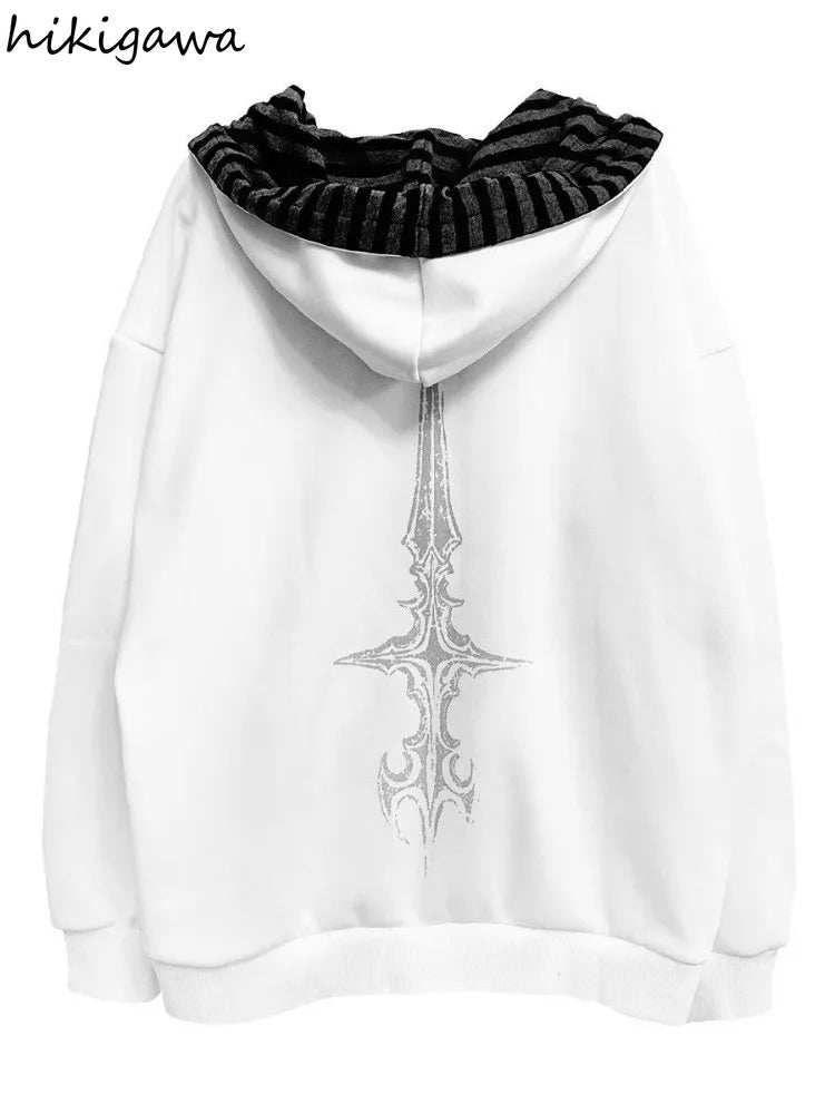 Felpa oversize nera con cappuccio, zip e stampa gotica
