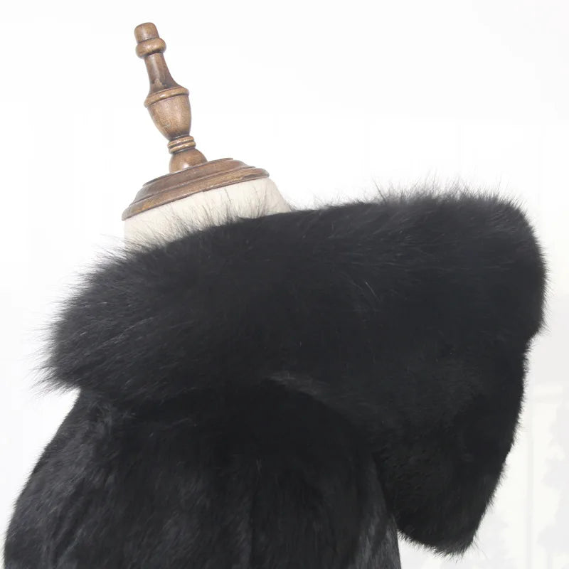 Manteau long noir à capuche en fausse fourrure pour femme