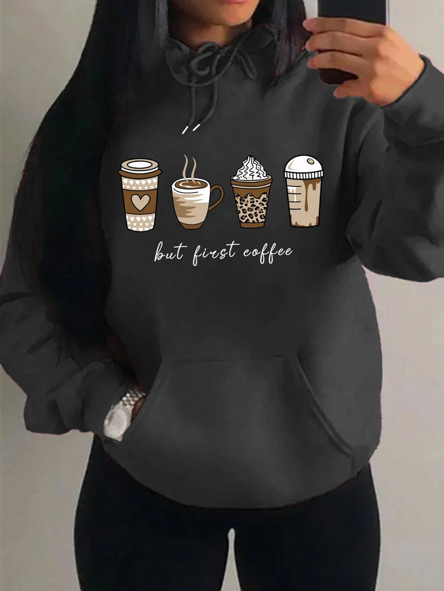 Hættetrøje til kvinder med kaffekopmotiv og teksten "But First Coffee"
