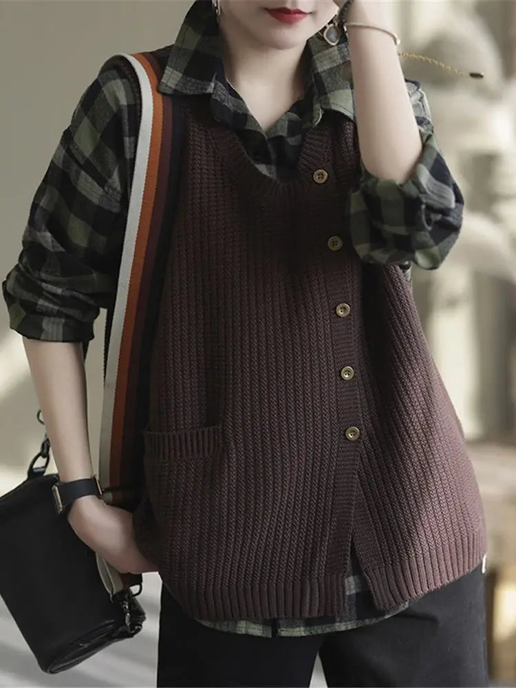 Gilet da donna senza maniche in maglia con bottoni e tasche