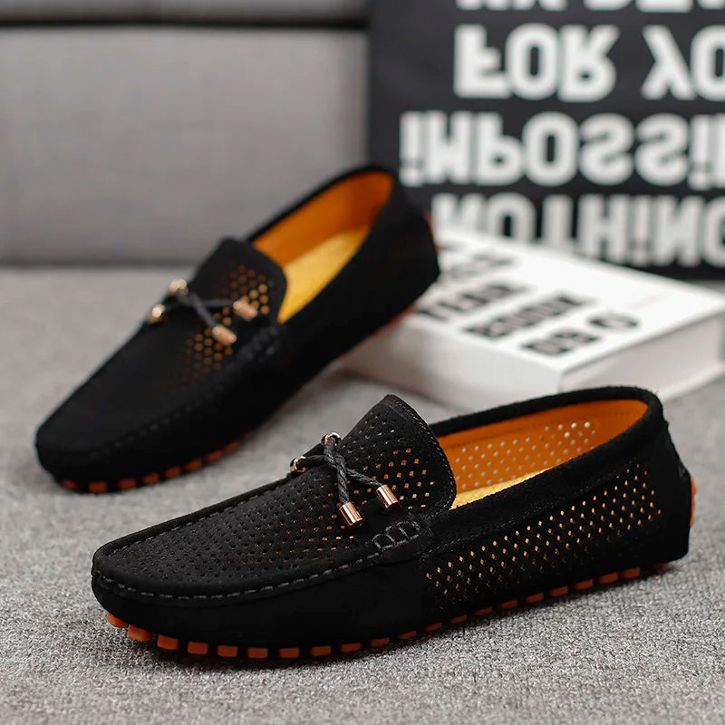 Elegante slip-on loafers for menn i casual chic stil