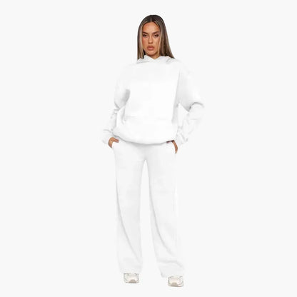 Completo casual donna con cappuccio stile lounge per tutti i giorni e viaggi