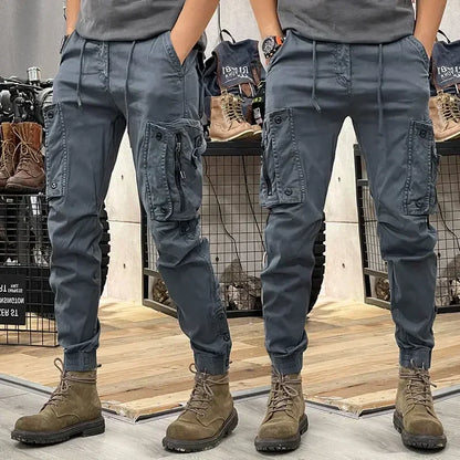 Allan – Slim Cargo-Hose mit vielen Taschen für Herren