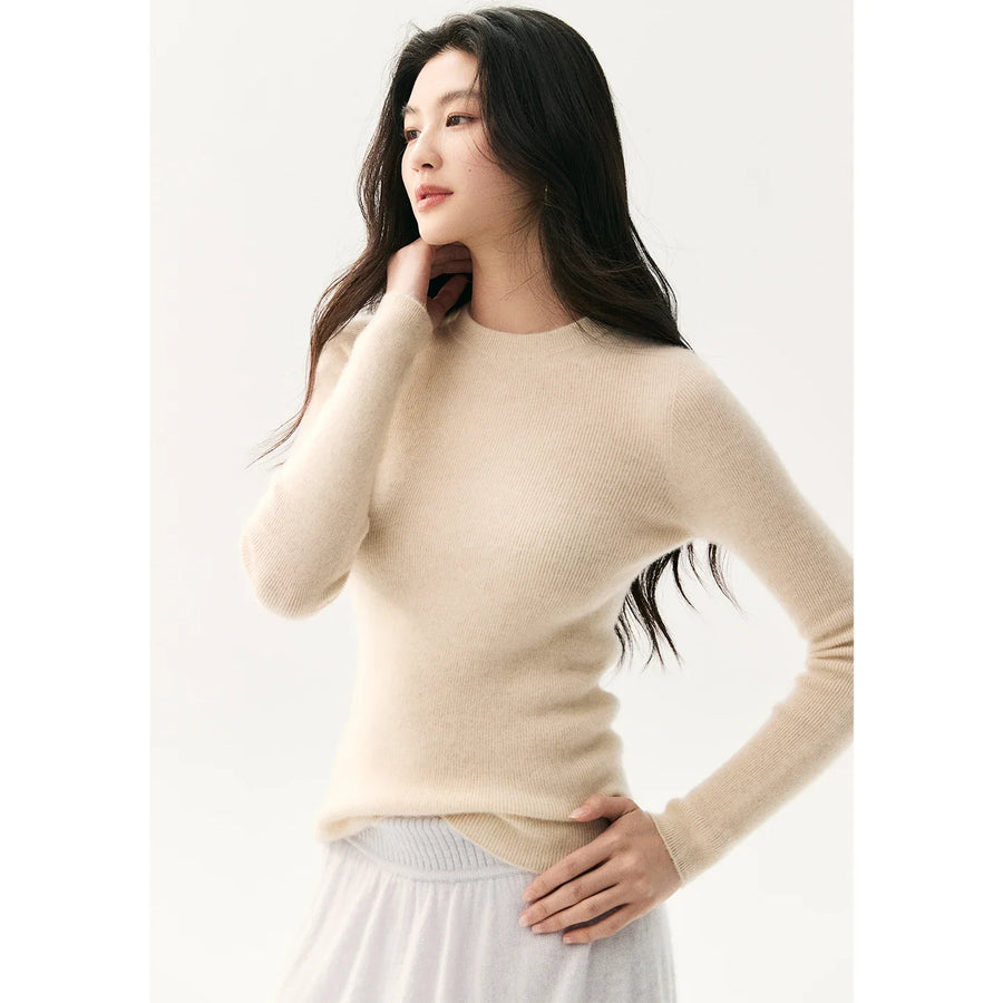 Pull fin côtelé femme à manches longues et col rond gris
