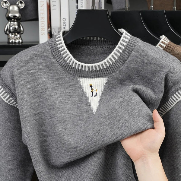 Pull homme col rond motif brodé contrastant tricot à rayures manches longues gris