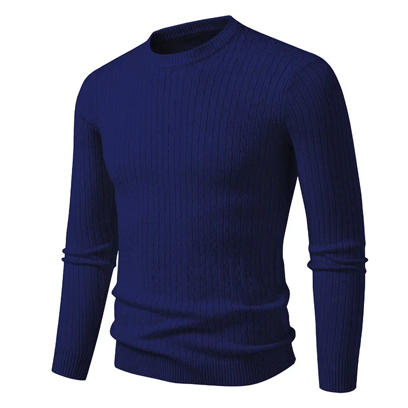 Slim-fit herregenser i kabelstrikk med rund hals og lange ermer