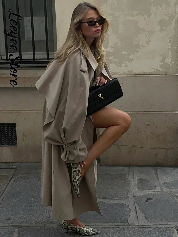 Lässiger mittellanger, taillierter Damen-Trenchcoat mit weitem Schnitt