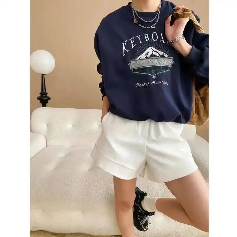 Ledig rundhalsad sweatshirt för dam med bergstryck och långa ärmar