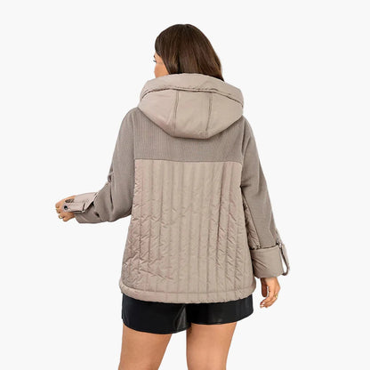 Casualowa pikowana kurtka damska plus size z kapturem - modny styl miejski