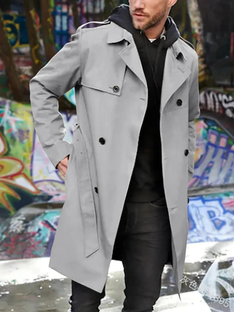 Trench-coat lungo da uomo doppiopetto con cintura beige