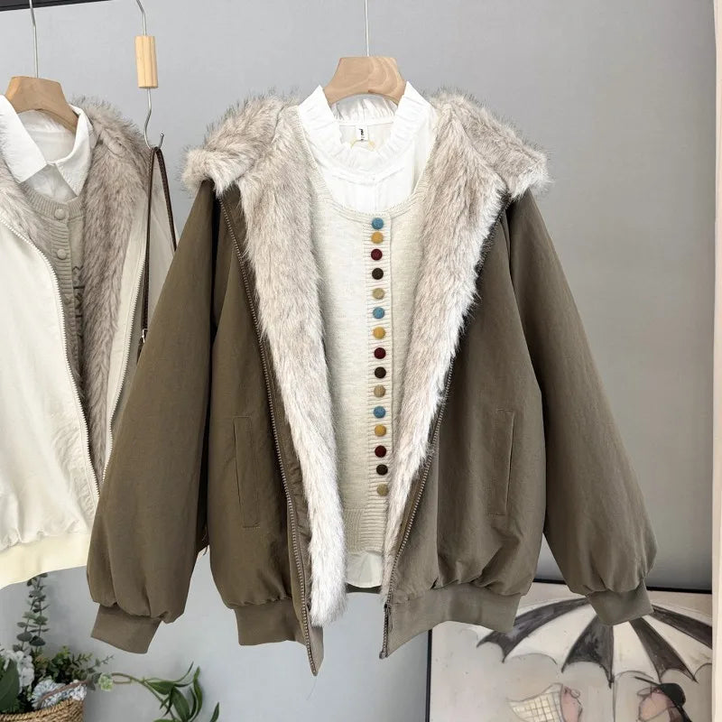 Veste bomber femme avec capuche bordée de fausse fourrure et fermeture éclair