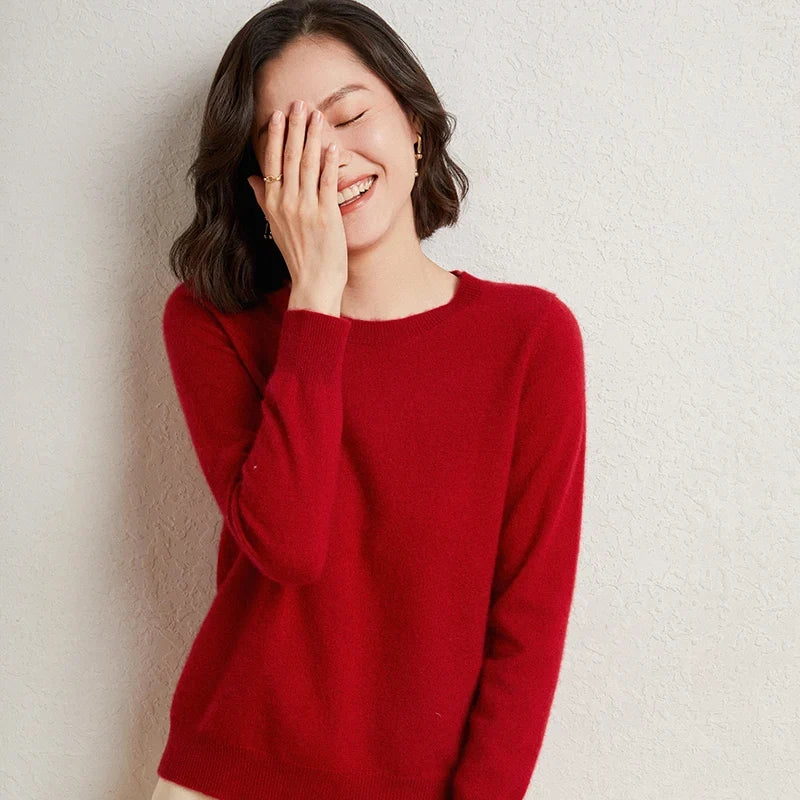 Women's soft-knit solid-color crew-neck long-sleeve sweater