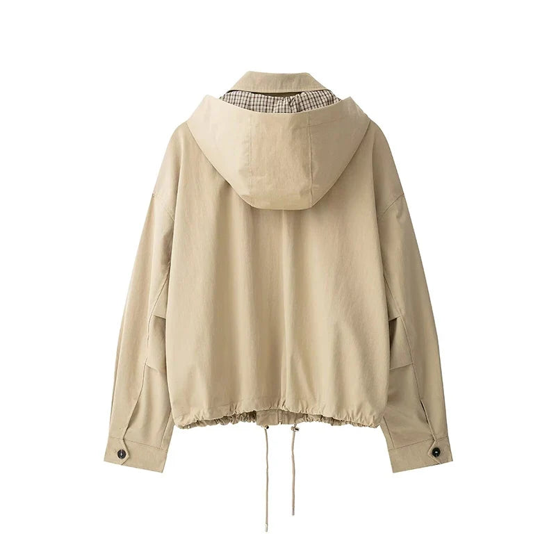 Kurzer beiger Damenblouson mit karierter Fütterung, Kapuze und Kordelzug