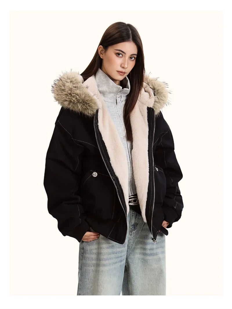 Chaqueta bomber de mujer con forro polar y capucha de piel sintética