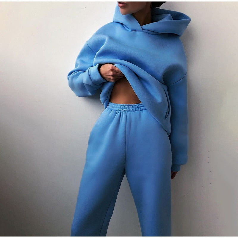 Completo casual donna felpa con cappuccio e pantaloni da jogging stile relax