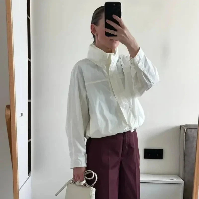 Blouson court à capuche femme avec cordon de serrage taille, couleur unie