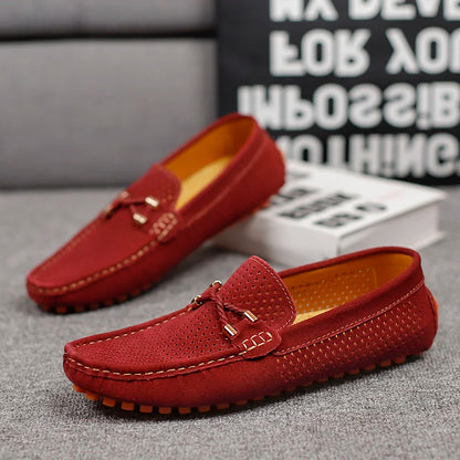 Elegante slip-on loafers for menn i casual chic stil