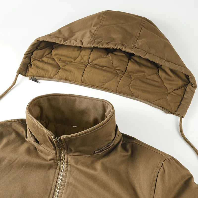 Chaqueta bomber acolchada para hombre con capucha y color liso