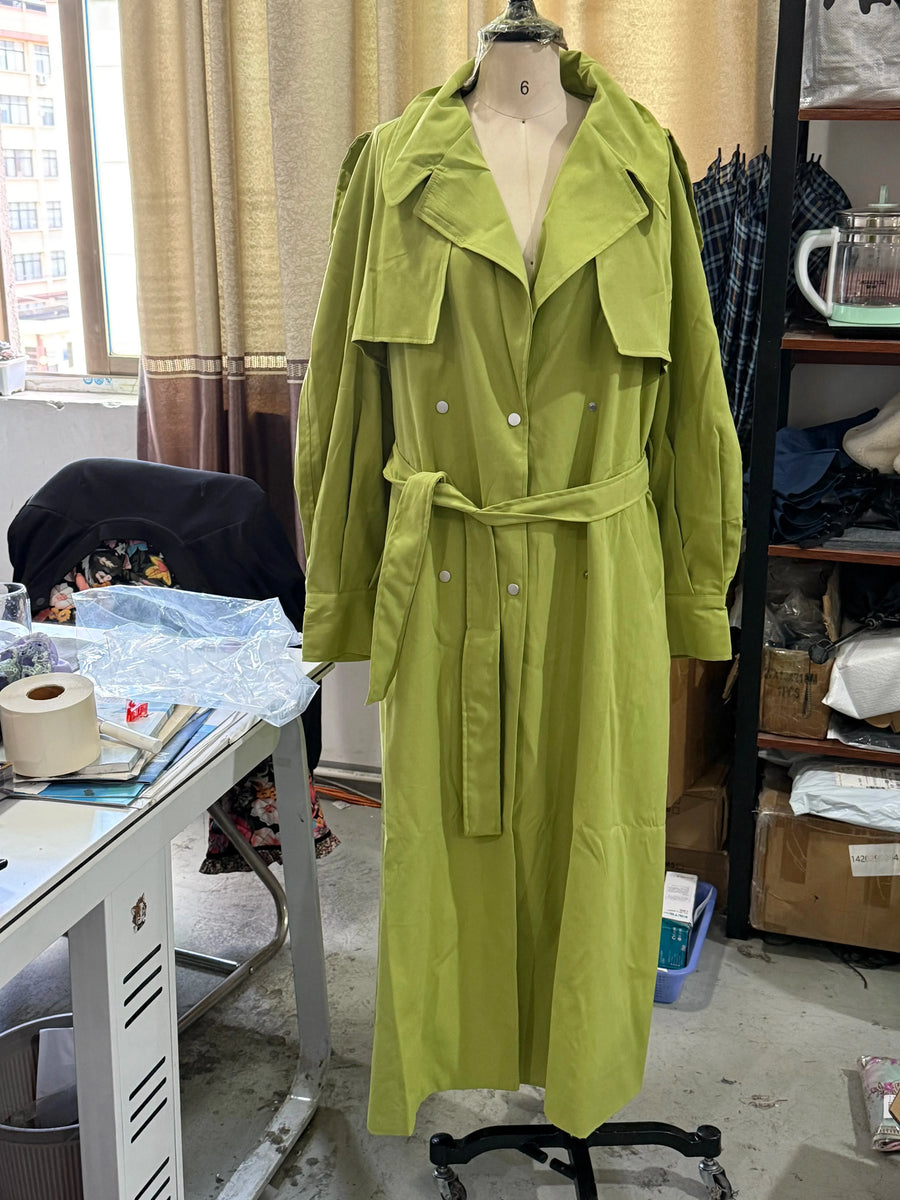 Lässiger mittellanger, taillierter Damen-Trenchcoat mit weitem Schnitt