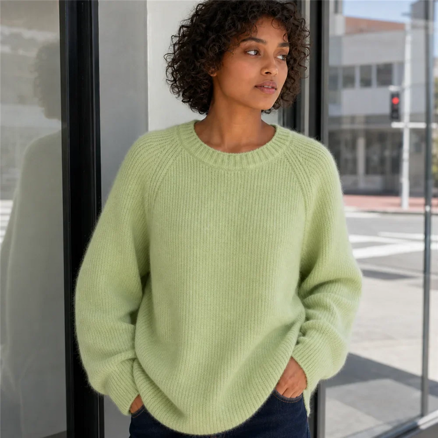 Jersey acogedor de cuello redondo y mangas raglán para mujer