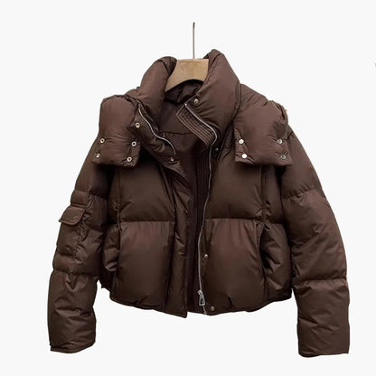 Kort Quiltad Dunjacka med Hood för Dam – Varm och Trendig Urban Stil