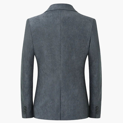 Avslappnad herrblazer med klassisk elegans för affärer och fritid