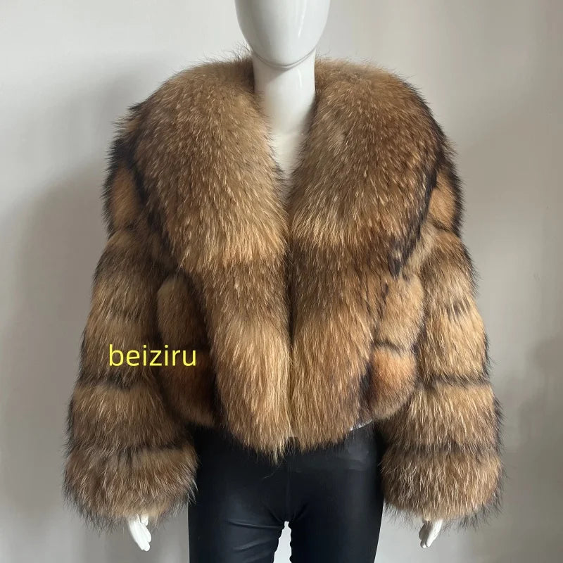 Kurze Damenjacke aus strukturiertem Kunstpelz, weit geschnitten, in verschiedenen Farben