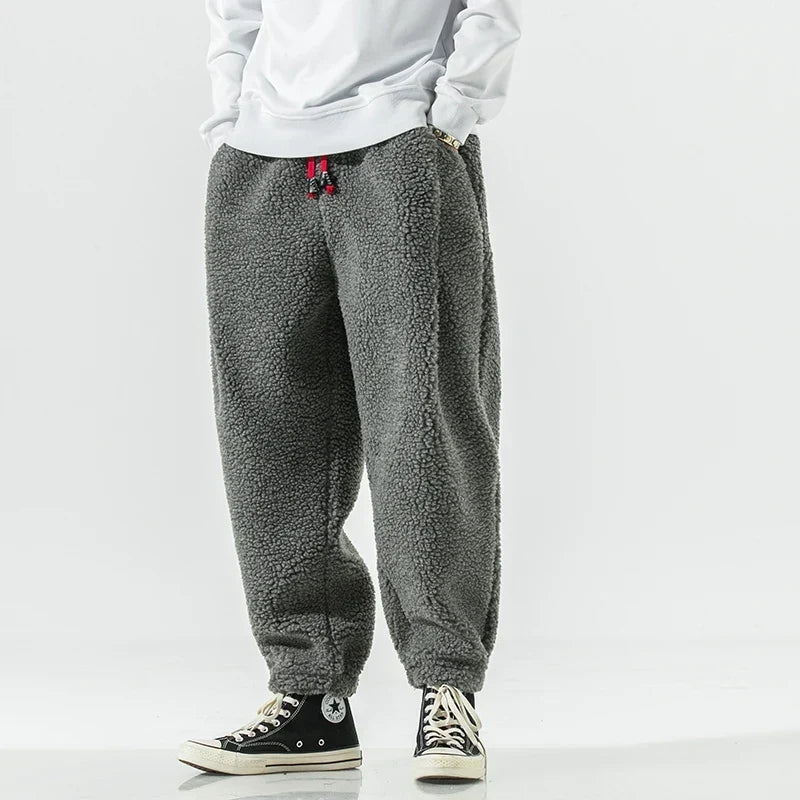 Men's soft textured trousers with drawstring