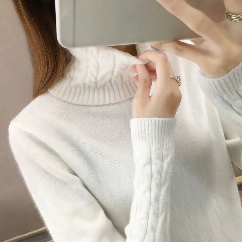 Women's light gray twisted ribbed-knit turtleneck sweater