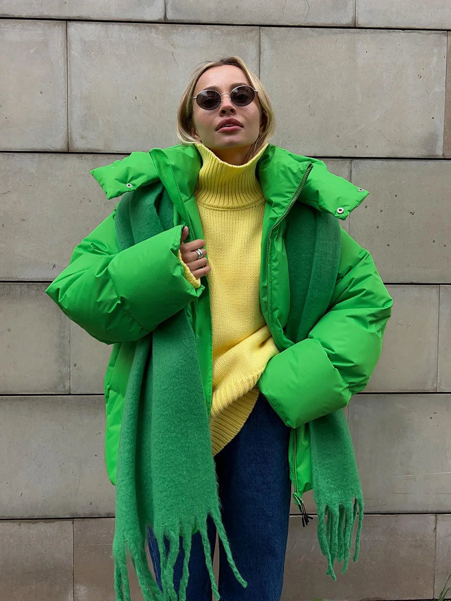 Kurze gesteppte Damen-Daunenjacke mit Kapuze, einfarbig