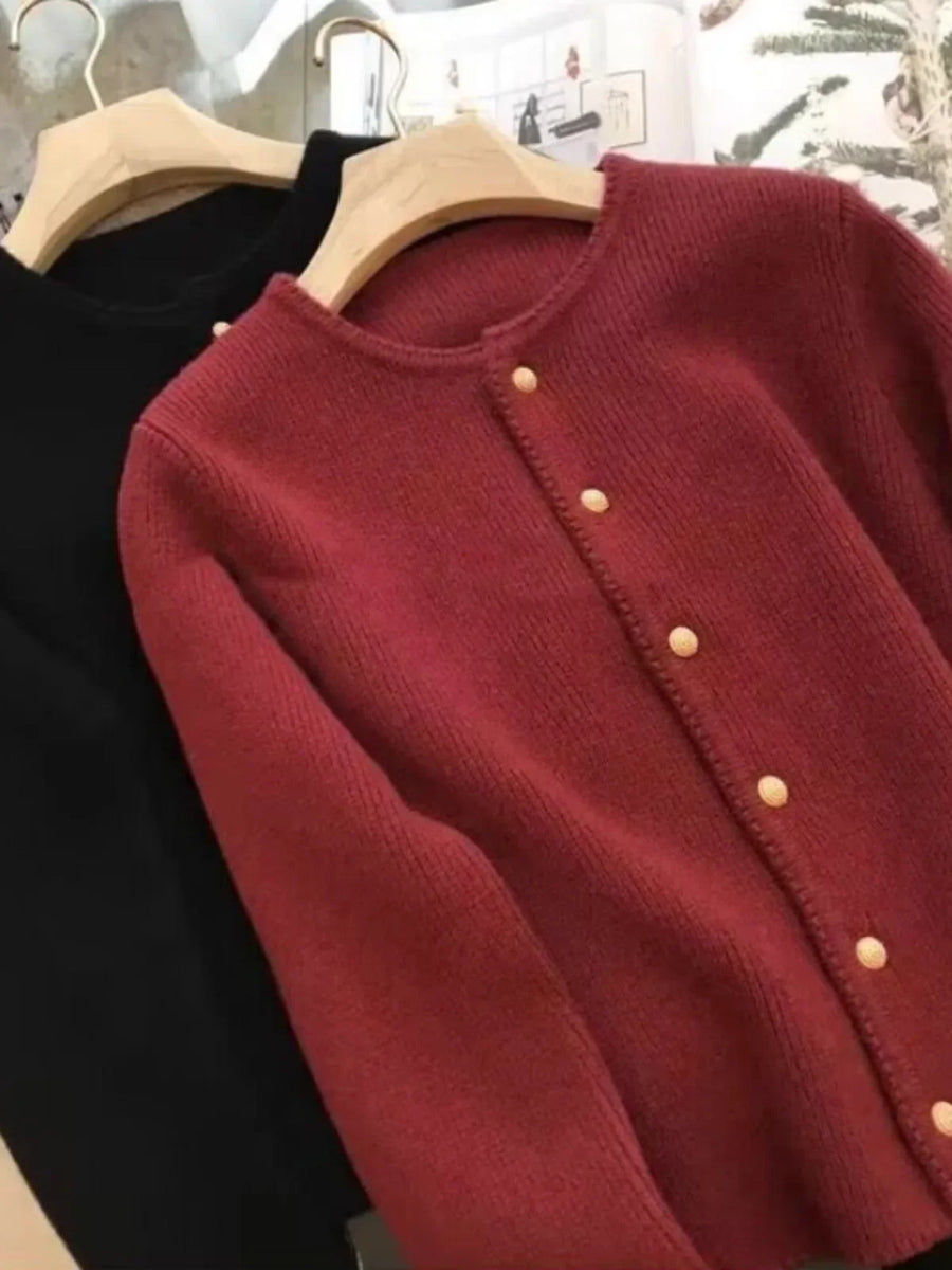 Cardigan da donna in maglia sottile con bottoni dorati, scollo rotondo e maniche lunghe