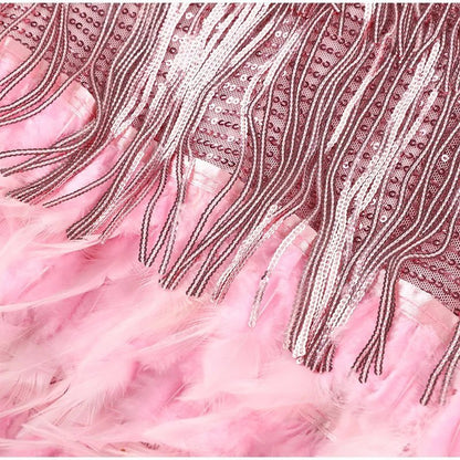 Robe cocktail femme style années 20 à franges et plumes – Idéale pour soirée élégante ou fête tendance