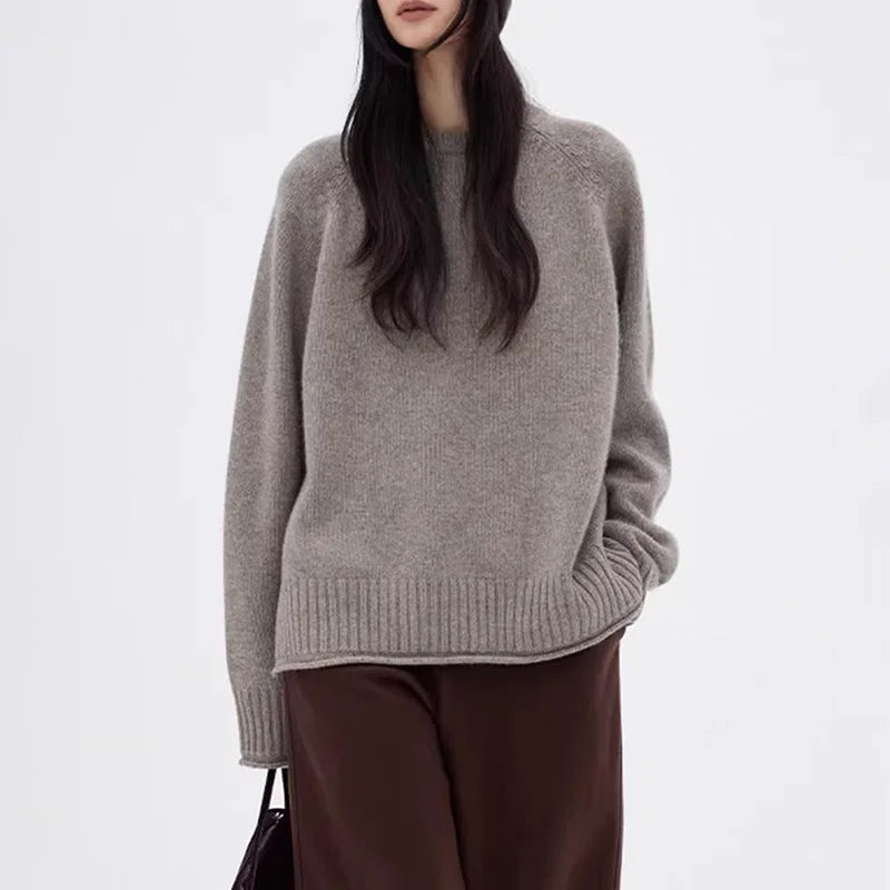 Oversize-Pullover aus feinem Strick mit Rundhalsausschnitt in Dunkelgrau