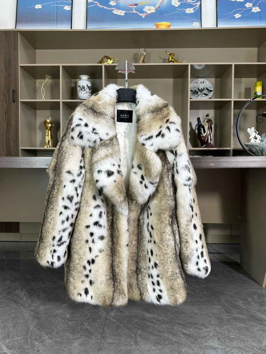 Kurzer Damenmantel mit beigefarbenem und schwarzem Animalprint, Reverskragen und langen Ärmeln