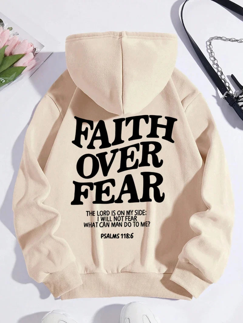 Felpa con cappuccio unisex a tinta unita con stampa "Faith Over Fear"