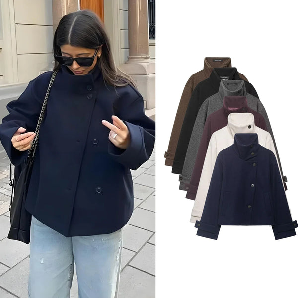 Lässige kurze Damenjacke mit Stehkragen, Knopfleiste und weiten Ärmeln