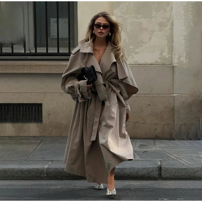 Lässiger mittellanger, taillierter Damen-Trenchcoat mit weitem Schnitt