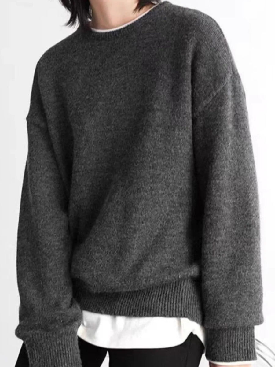 Pullover da donna grigio scuro con collo rotondo e vestibilità ampia