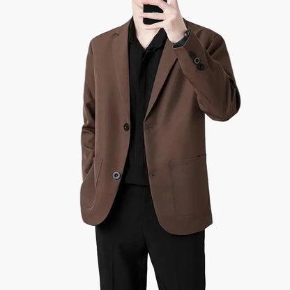 Avslappnad och elegant herrblazer i urban stil