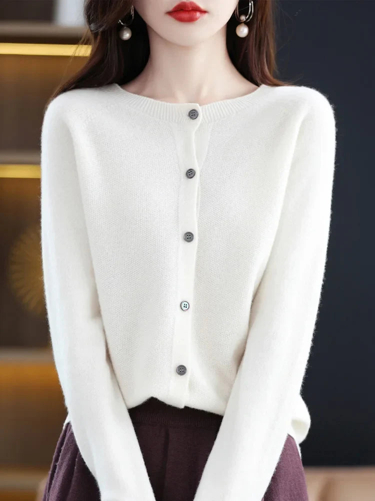 Weicher Damen-Cardigan mit Rundhalsausschnitt, Knöpfen und langen Ärmeln, Grau