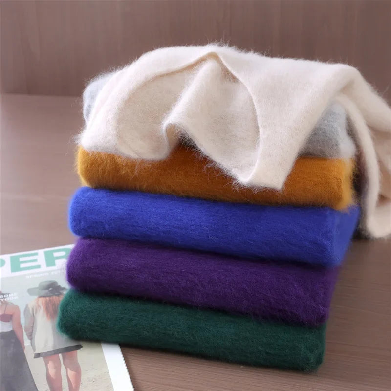 Maglione donna confortevole a collo a V, con maniche lunghe, in materiale morbido