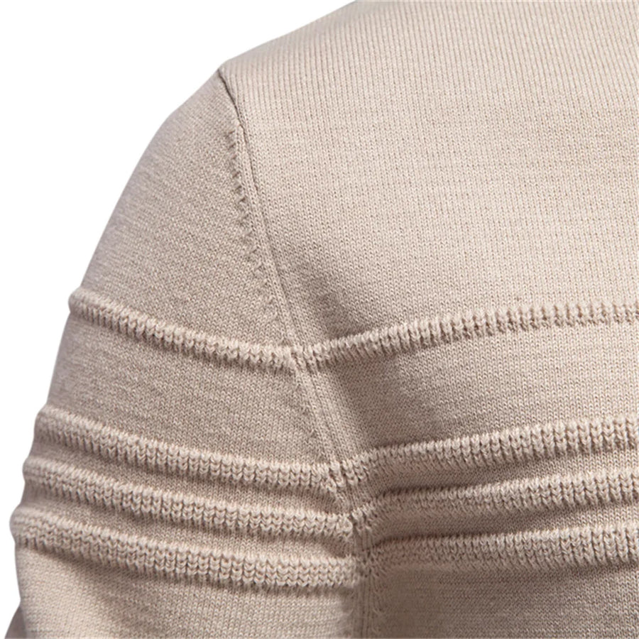 Suéter de hombre de cuello redondo, tejido con motivos texturizados, beige