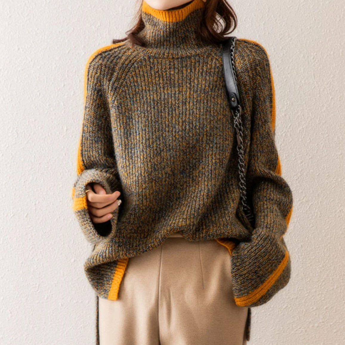 Maglione Invernale Stile Casual da Donna - Collo Alto Ampio ed Elegante
