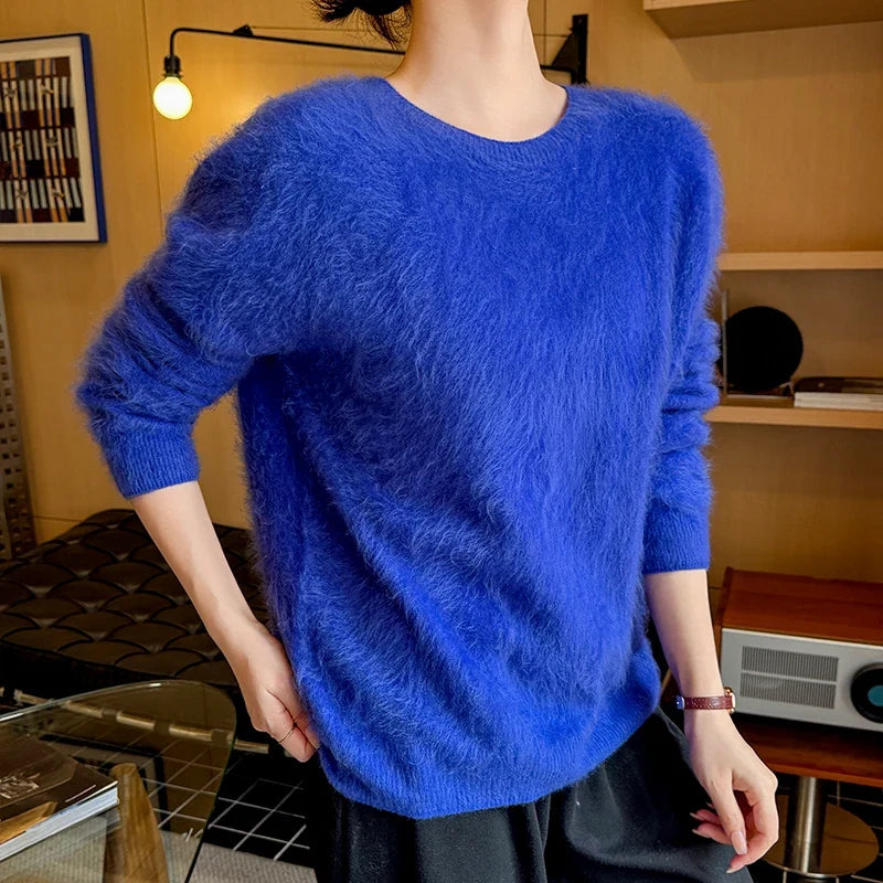 Kuscheliger Damenpullover mit Rundhalsausschnitt und langen Ärmeln aus weichem, flauschigem Material