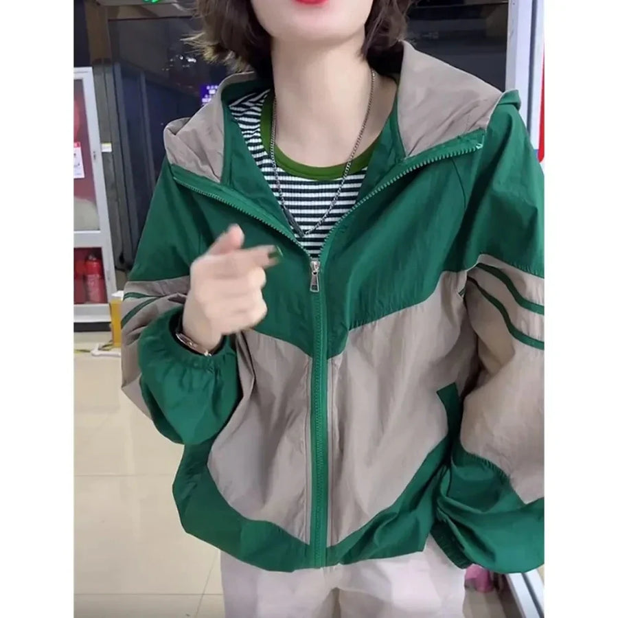 Giacca bicolore casual da donna con cappuccio, stile sportivo, verde e beige