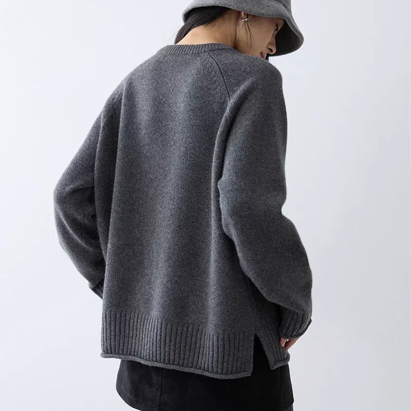Oversize-Pullover aus feinem Strick mit Rundhalsausschnitt in Dunkelgrau