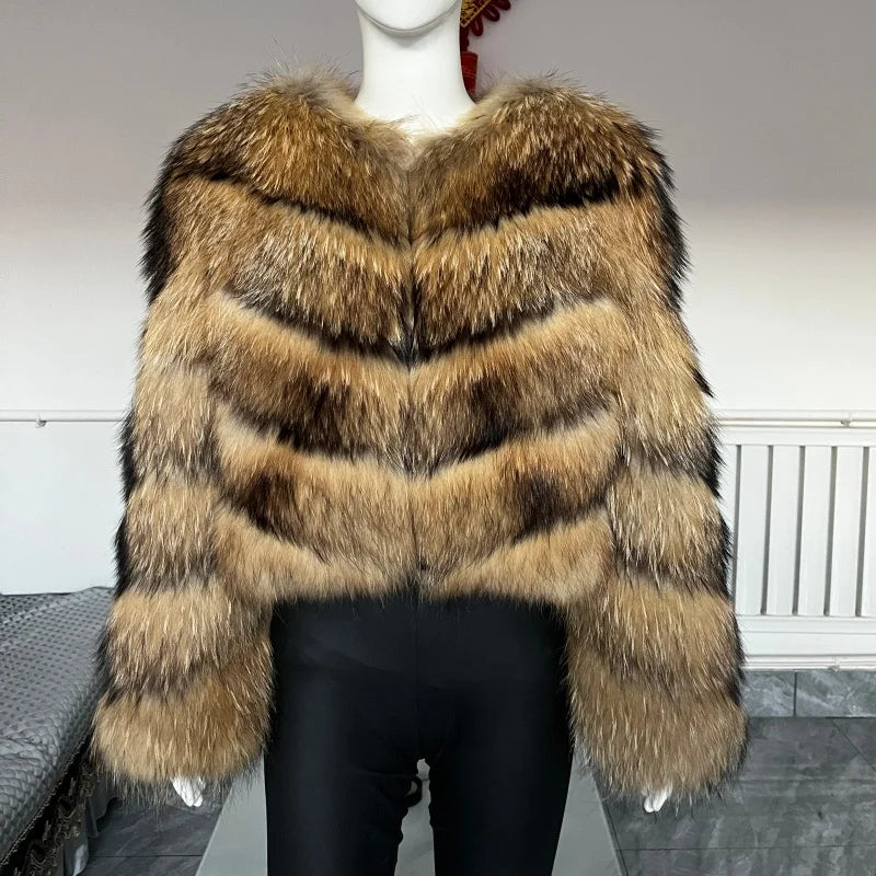Kurze Damenjacke aus strukturiertem Kunstpelz, weit geschnitten, in verschiedenen Farben